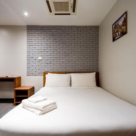 Go Inn V สุขุมวิท 20 バンコク都 エクステリア 写真